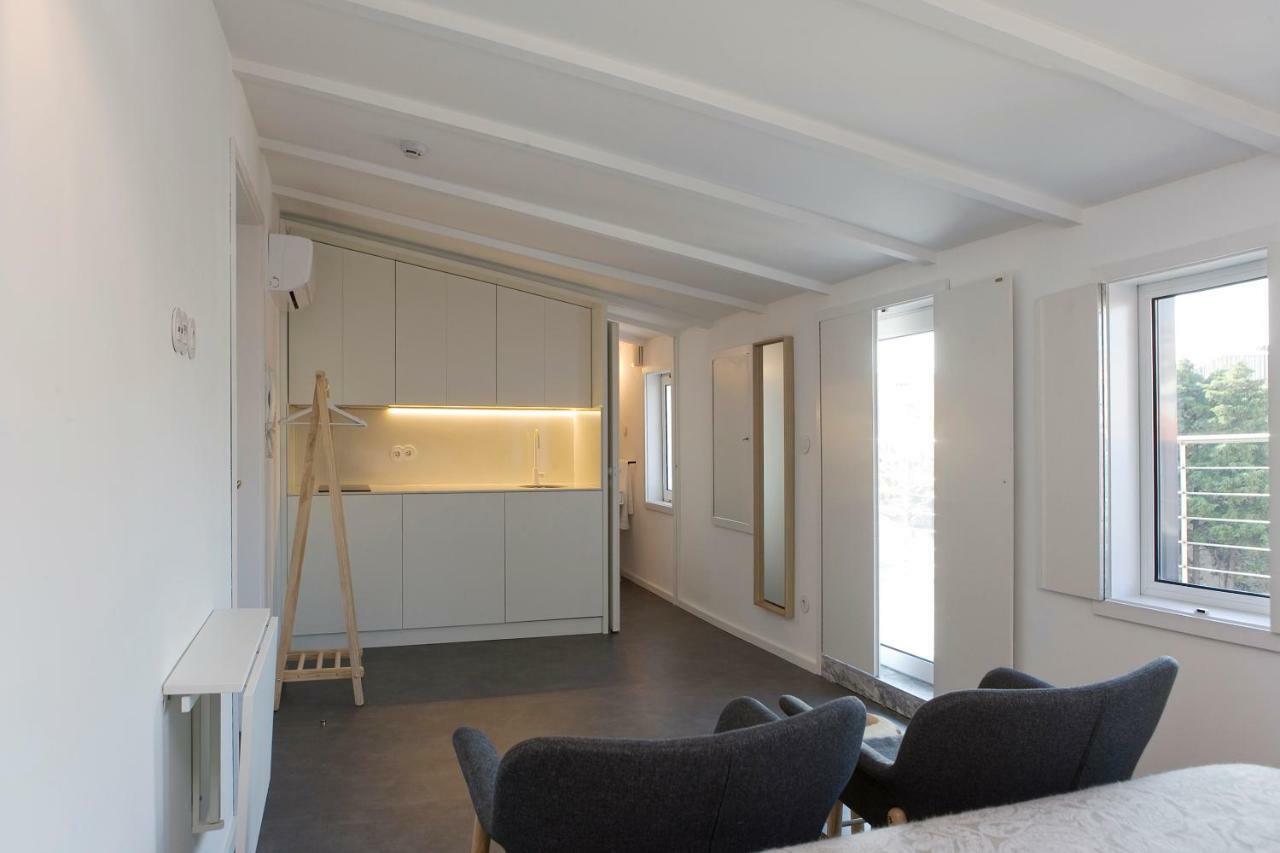 Oporto Design Attic - Solar Da Avenida Apartment Exterior photo